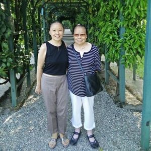 Meet your Posher, Elizabeth